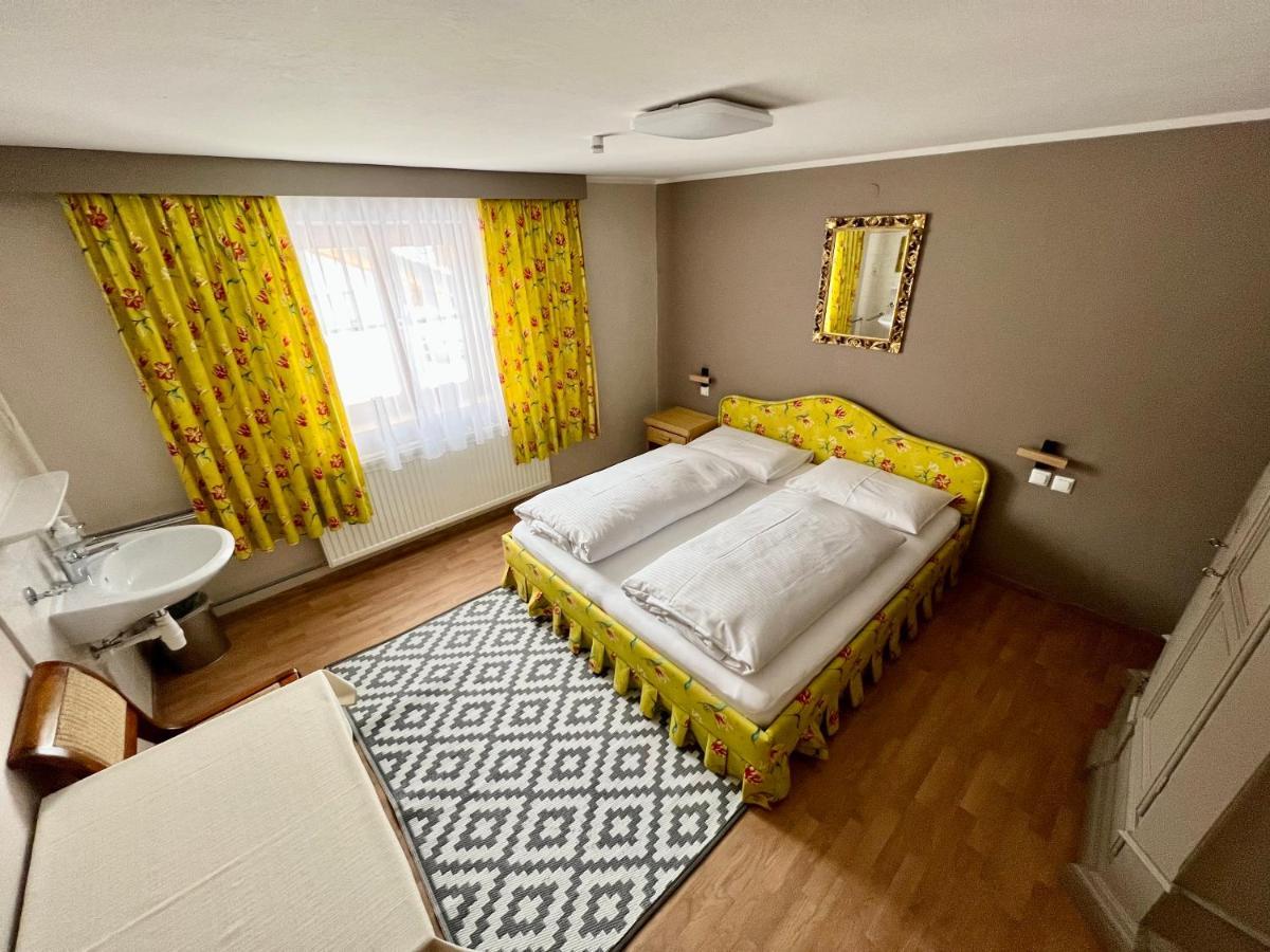 Lech Hostel Εξωτερικό φωτογραφία